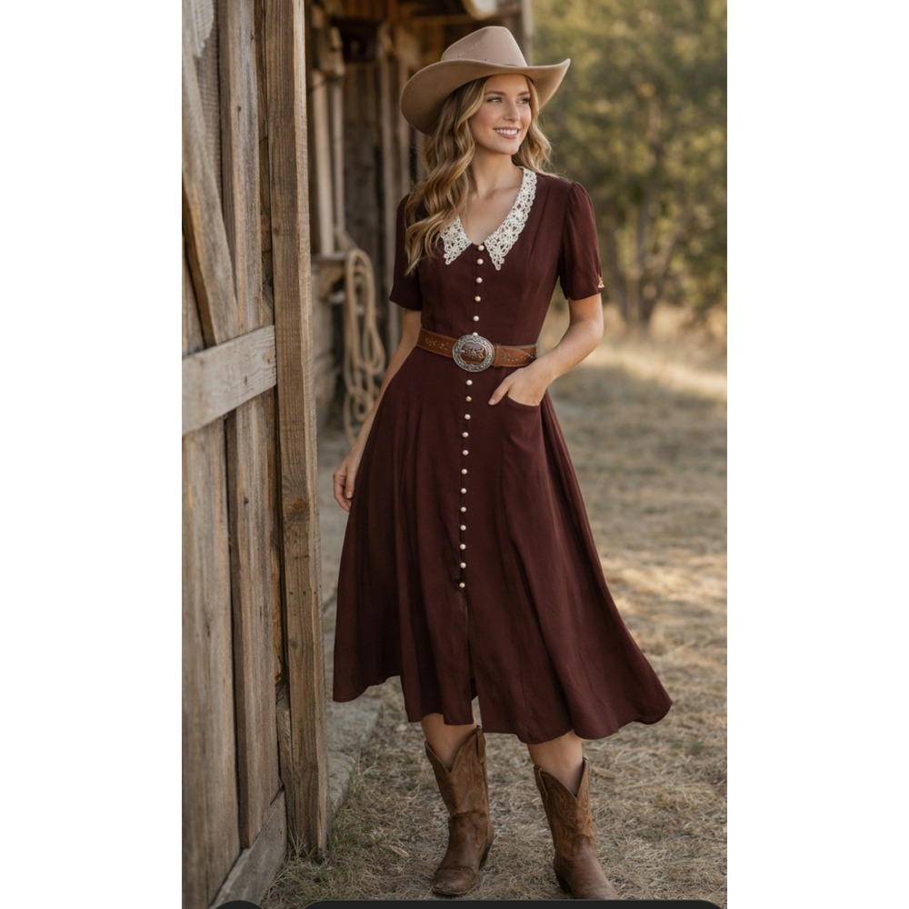 Vintage Just Choon Dress Size 11, Brown,  Button Front, Lace Up Back, No Belt